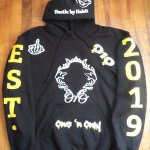 O1O HOODIE